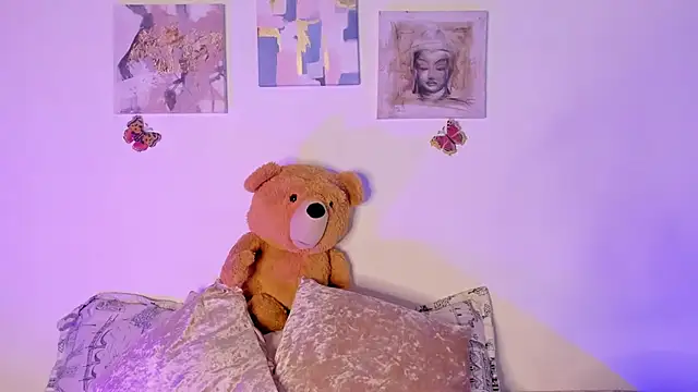 samara jonness online show from 01-31-25, 09:37