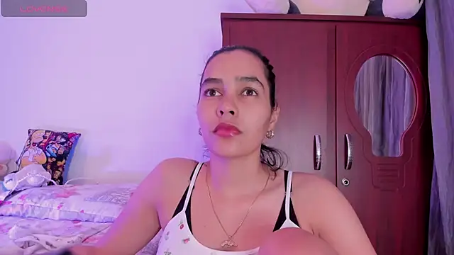 Snapshot of samara_jonness chatting on 05-26-26, 04:30 samara jonness online show from 05-26-26, 04:30