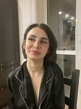 Snapshot of SandraCarter chatting on 02-22-25, 05:35 SandraCarter online show from 02-22-25, 05:35
