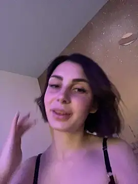 Snapshot of SandraCarter chatting on 03-07-25, 08:02 SandraCarter online show from 03-07-25, 08:02