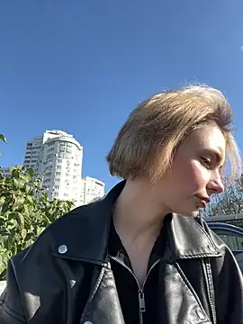 SandraCarter online show from 10-30-25, 07:10