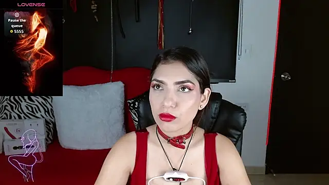 Snapshot of Carolaine69_ chatting on 09-12-25, 01:33 Carolaine69 online show from 09-12-25, 01:33