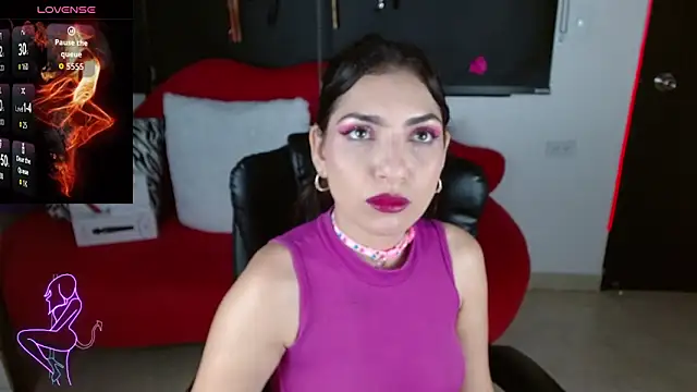 Snapshot of Carolaine69_ chatting on 09-24-25, 01:25 Carolaine69 online show from 09-24-25, 01:25