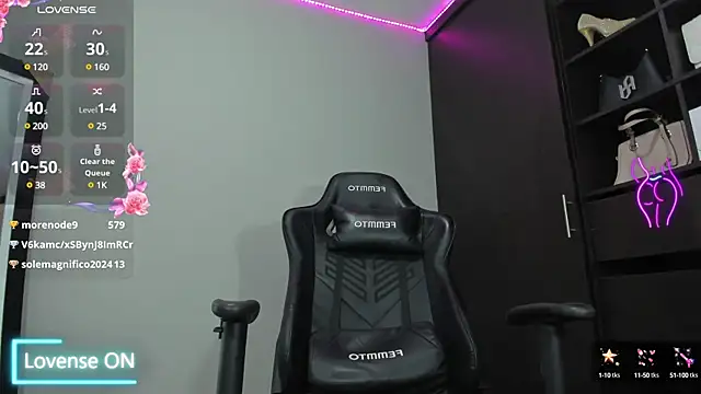 Snapshot of MeganDaviees chatting on 01-22-25, 08:40 MeganDaviees online show from 01-22-25, 08:40