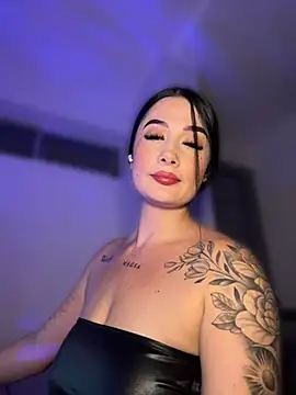 Snapshot of Libia_James chatting on 07-05-26, 01:01 Libia James online show from 07-05-26, 01:01