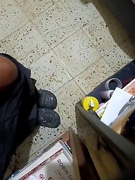 Snapshot of HARRISXN777 chatting on 12-16-25, 03:00 HARRISXN777 online show from 12-16-25, 03:00