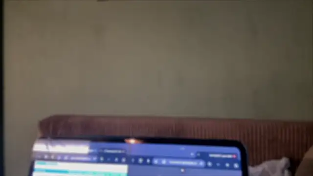 courteous raspberrry online show from 10-10-25, 06:01