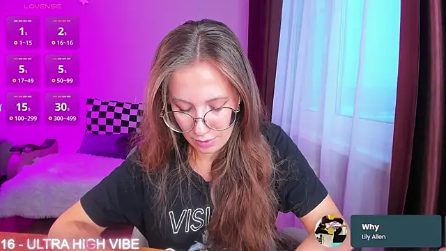 Snapshot of ms_allison_w chatting on 12-23-24, 11:57 ms allison w online show from 12-23-24, 11:57