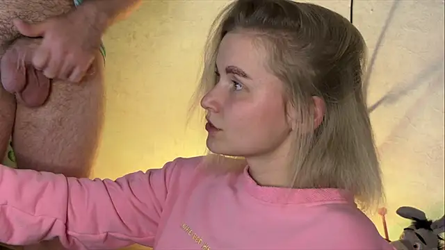 Adelovenick online show from 03-21-25, 07:46