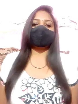 Snapshot of Simran-Simran chatting on 01-17-25, 01:24 Simran-Simran online show from 01-17-25, 01:24