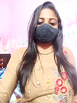 Snapshot of Simran-Simran chatting on 02-18-25, 01:54 Simran-Simran online show from 02-18-25, 01:54