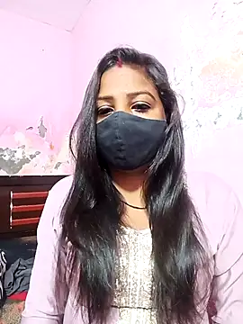 Snapshot of Simran-Simran chatting on 02-22-25, 11:57 Simran-Simran online show from 02-22-25, 11:57