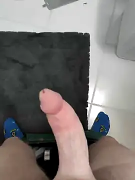 moaning4you95 online show from 02-06-25, 07:40