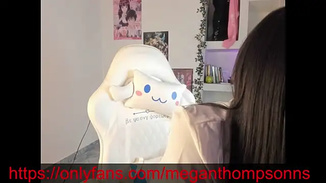 meganthompsonn22 online show from 07-27-26, 11:34