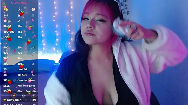 Snapshot of mixie_cute chatting on 01-10-25, 01:21 mixie cute online show from 01-10-25, 01:21