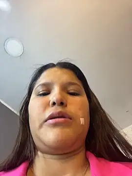 AvrillThomas online show from 10-29-25, 03:25