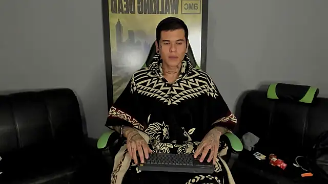 Snapshot of jamesinked_ chatting on 02-16-25, 04:31 jamesinked online show from 02-16-25, 04:31