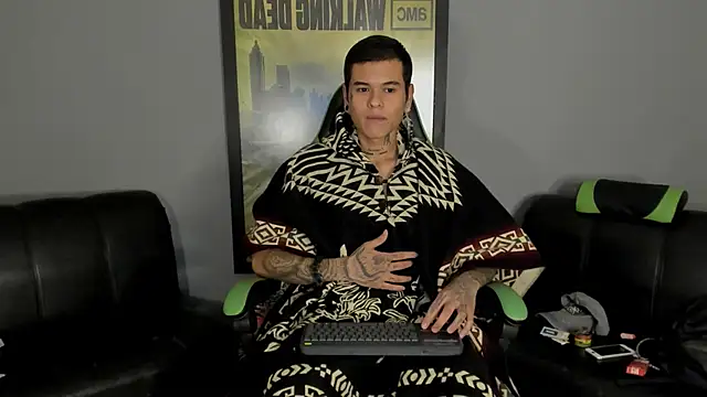 Snapshot of jamesinked_ chatting on 02-16-25, 08:10 jamesinked online show from 02-16-25, 08:10