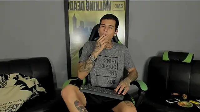 Snapshot of jamesinked_ chatting on 02-24-25, 09:52 jamesinked online show from 02-24-25, 09:52