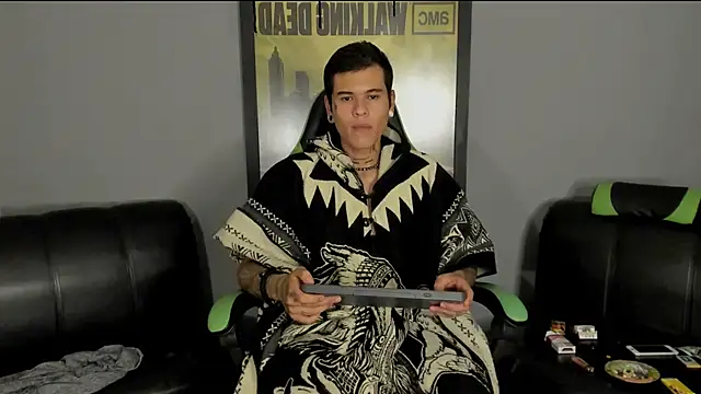 Snapshot of jamesinked_ chatting on 02-25-25, 05:15 jamesinked online show from 02-25-25, 05:15