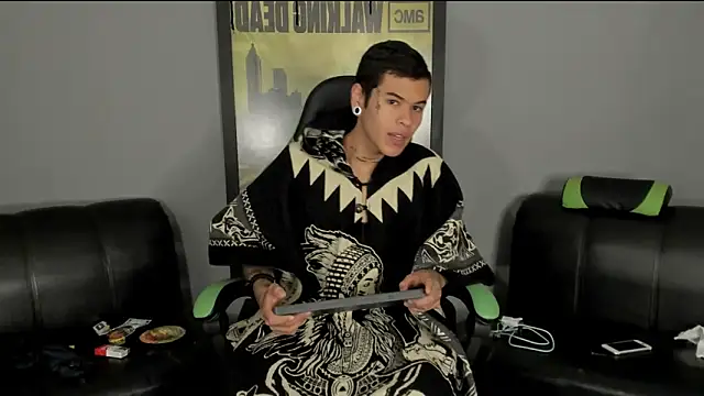 Snapshot of jamesinked_ chatting on 02-26-25, 04:03 jamesinked online show from 02-26-25, 04:03