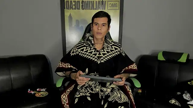 Snapshot of jamesinked_ chatting on 03-10-25, 01:56 jamesinked online show from 03-10-25, 01:56