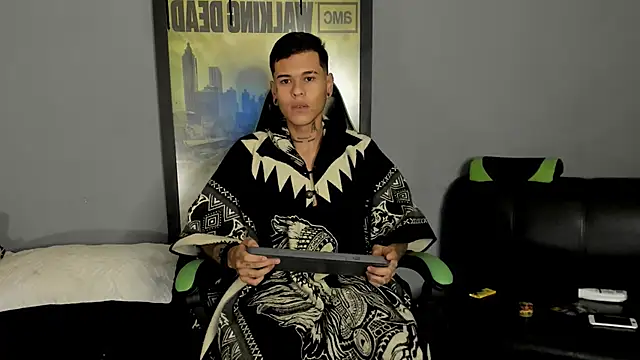 Snapshot of jamesinked_ chatting on 03-13-25, 02:38 jamesinked online show from 03-13-25, 02:38