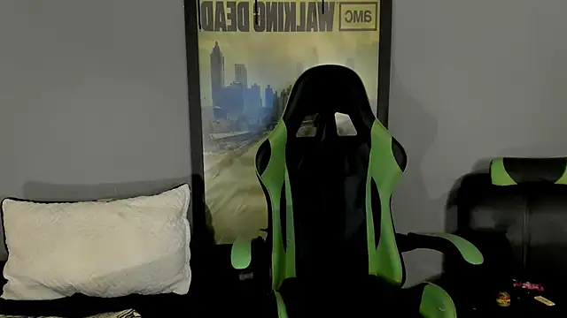 Snapshot of jamesinked_ chatting on 03-22-25, 05:31 jamesinked online show from 03-22-25, 05:31