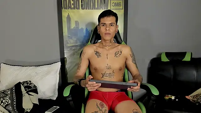 Snapshot of jamesinked_ chatting on 03-23-25, 05:10 jamesinked online show from 03-23-25, 05:10