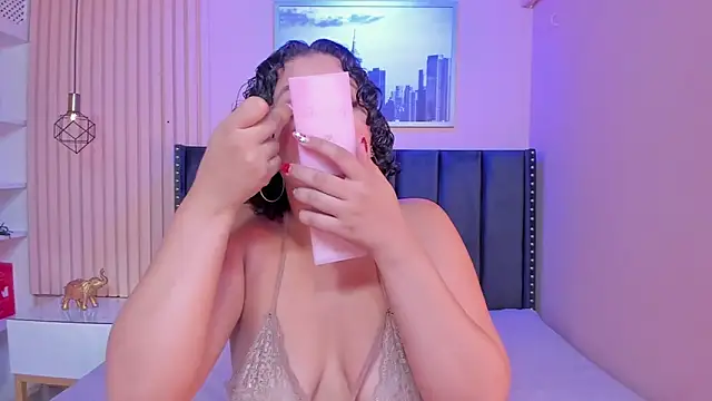 viiolett lee online show from 01-14-25, 08:26