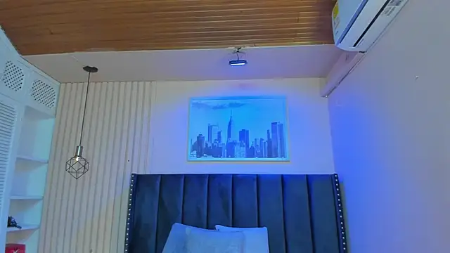 viiolett lee online show from 01-24-25, 08:00