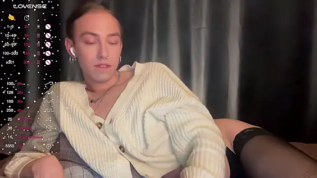 Avril Pearly  online show from 12-06-24, 10:19