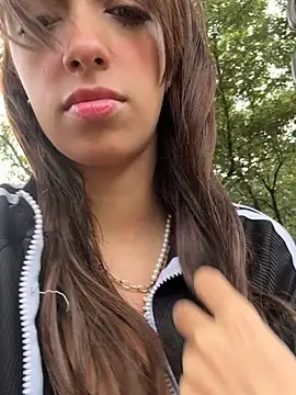 Snapshot of Melody_Ds chatting on 12-16-24, 08:26 Melody Ds online show from 12-16-24, 08:26