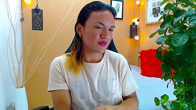 aslyhernandez 7 online show from 09-11-25, 12:05