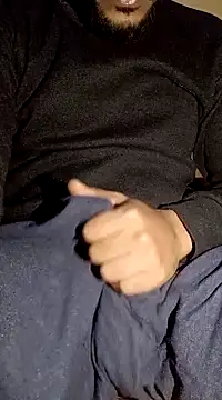 Snapshot of Johnysins24 chatting on 12-22-24, 08:47 Johnysins24 online show from 12-22-24, 08:47