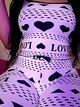 Almas Queen online show from 04-22-26, 03:31