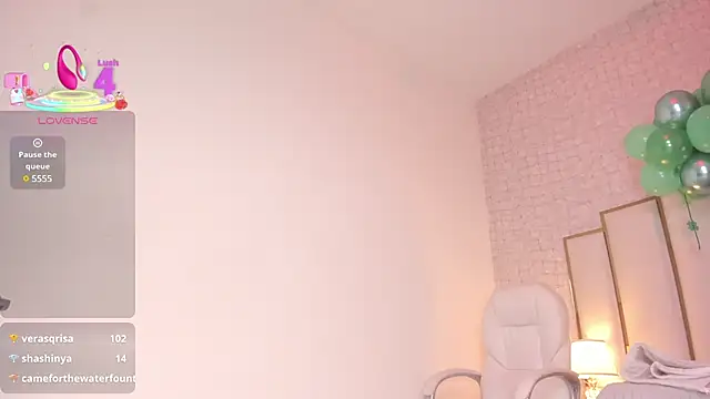 Victoriaa millers online show from 03-21-25, 06:16