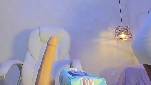 Victoriaa millers online show from 09-21-25, 07:15