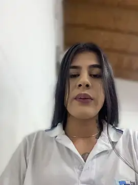 Snapshot of daniigarcia chatting on 05-31-26, 01:07 daniigarcia online show from 05-31-26, 01:07