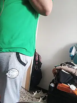 beautiful hands  online show from 04-26-26, 08:50