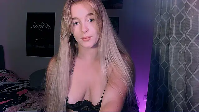 Eva Jaya online show from 10-22-25, 01:22