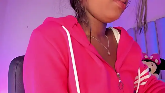 Snapshot of briannajackson_ chatting on 02-06-25, 02:37 briannajackson online show from 02-06-25, 02:37