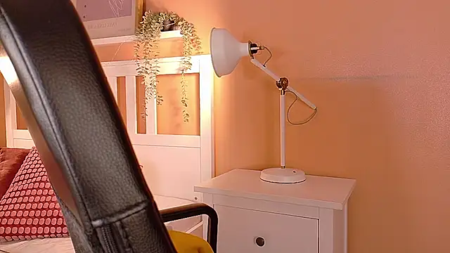 Snapshot of briannajackson_ chatting on 10-11-25, 11:42 briannajackson online show from 10-11-25, 11:42