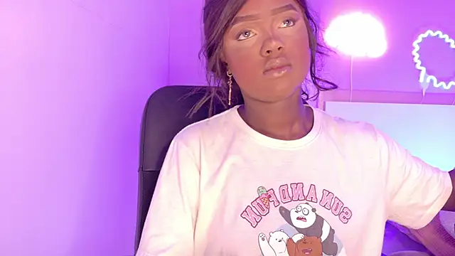 briannajackson  online show from 12-15-25, 07:40