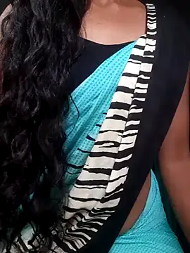 Snapshot of PerfectAhinsa chatting on 01-17-25, 08:00 PerfectAhinsa online show from 01-17-25, 08:00