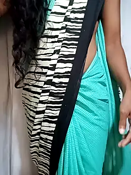 Snapshot of PerfectAhinsa chatting on 10-29-25, 07:04 PerfectAhinsa online show from 10-29-25, 07:04