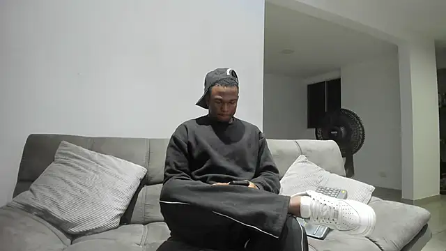 Troykhalil online show from 04-22-26, 06:16