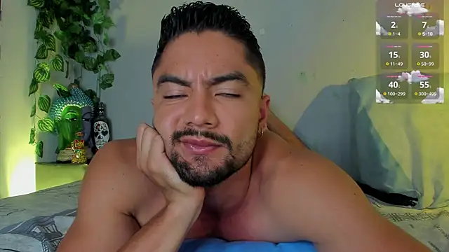 Snapshot of Jaxxon_ chatting on 02-20-25, 04:03 Jaxxon online show from 02-20-25, 04:03