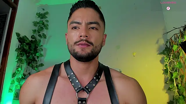 Snapshot of Jaxxon_ chatting on 02-28-25, 01:36 Jaxxon online show from 02-28-25, 01:36