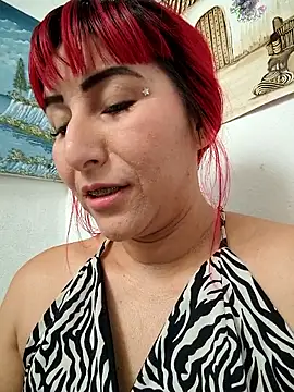 Snapshot of florecita9 chatting on 06-12-26, 04:50 florecita9 online show from 06-12-26, 04:50
